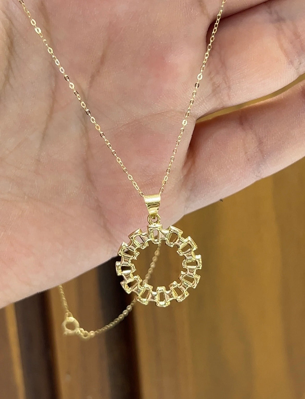 Collier rolex en or18k